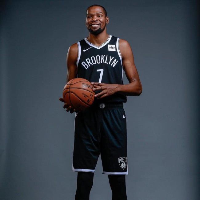 若曼联给予 若曼联给予